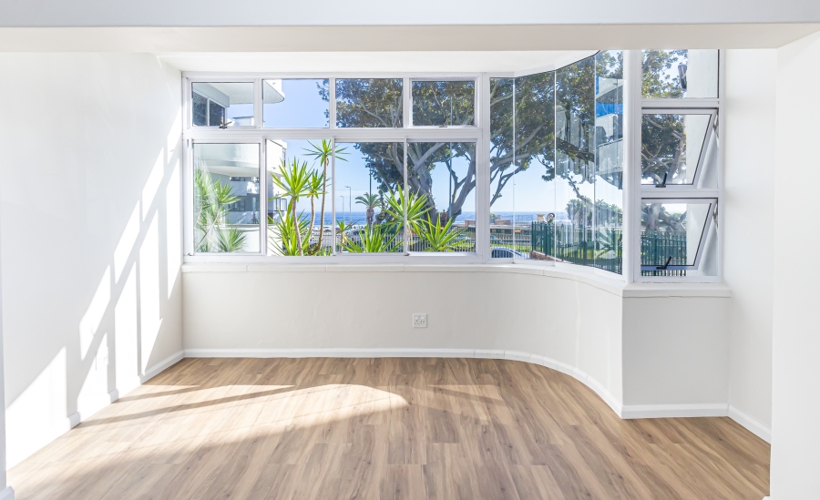 To Let 2 Bedroom Property for Rent in Sea Point Western Cape